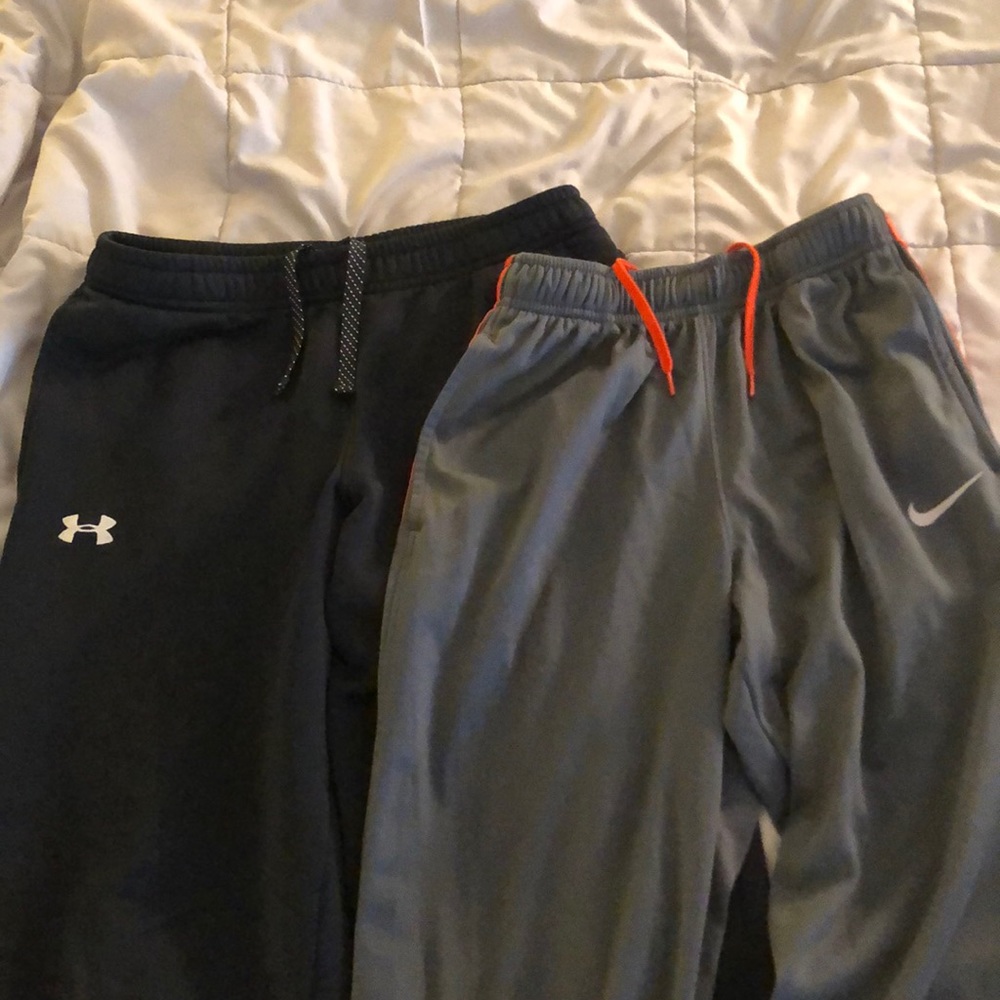 Nike -TWO Boys L Sweatpants